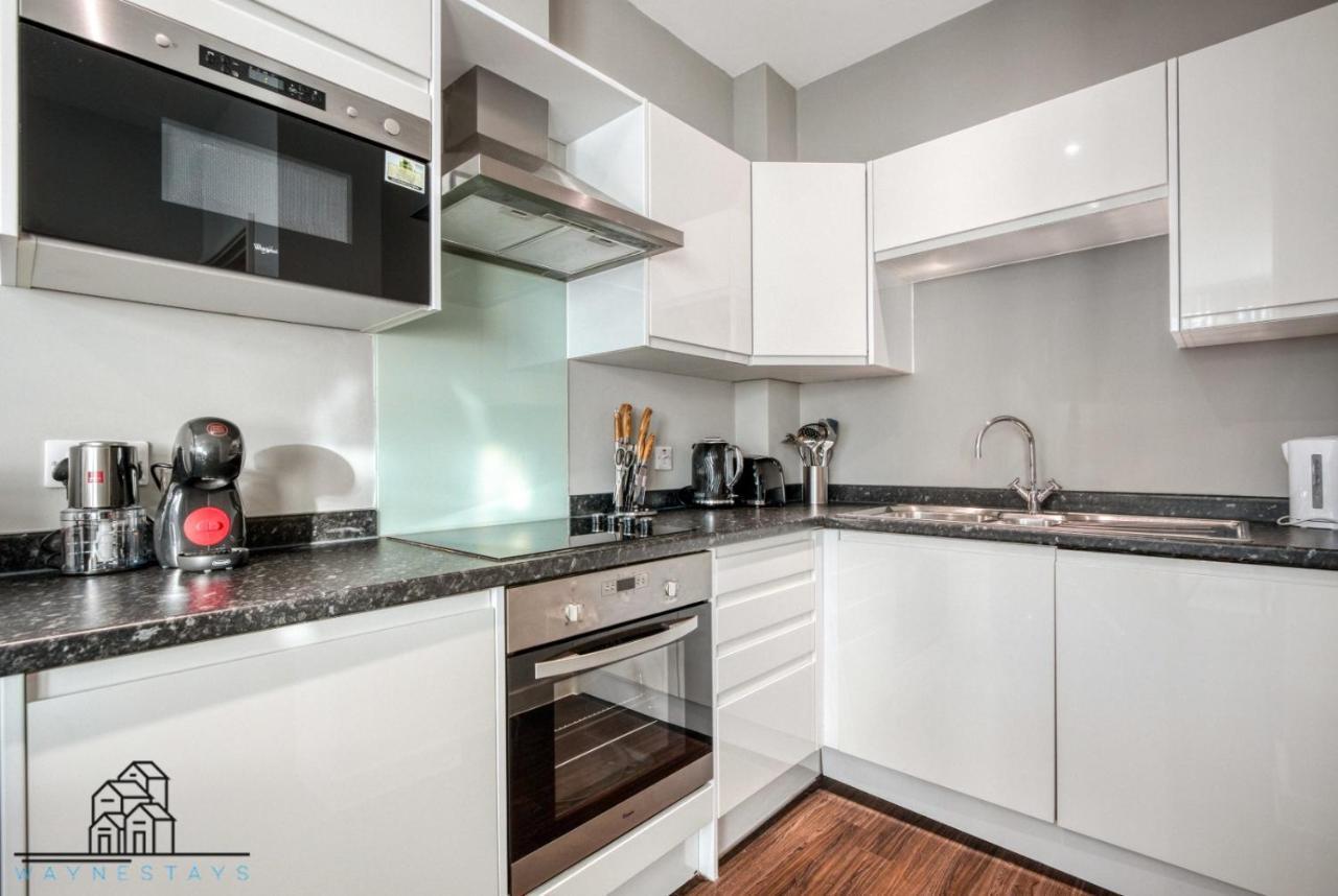 Апартаменты Cosy 1-Bed By Heathrow Airport Лондон Экстерьер фото
